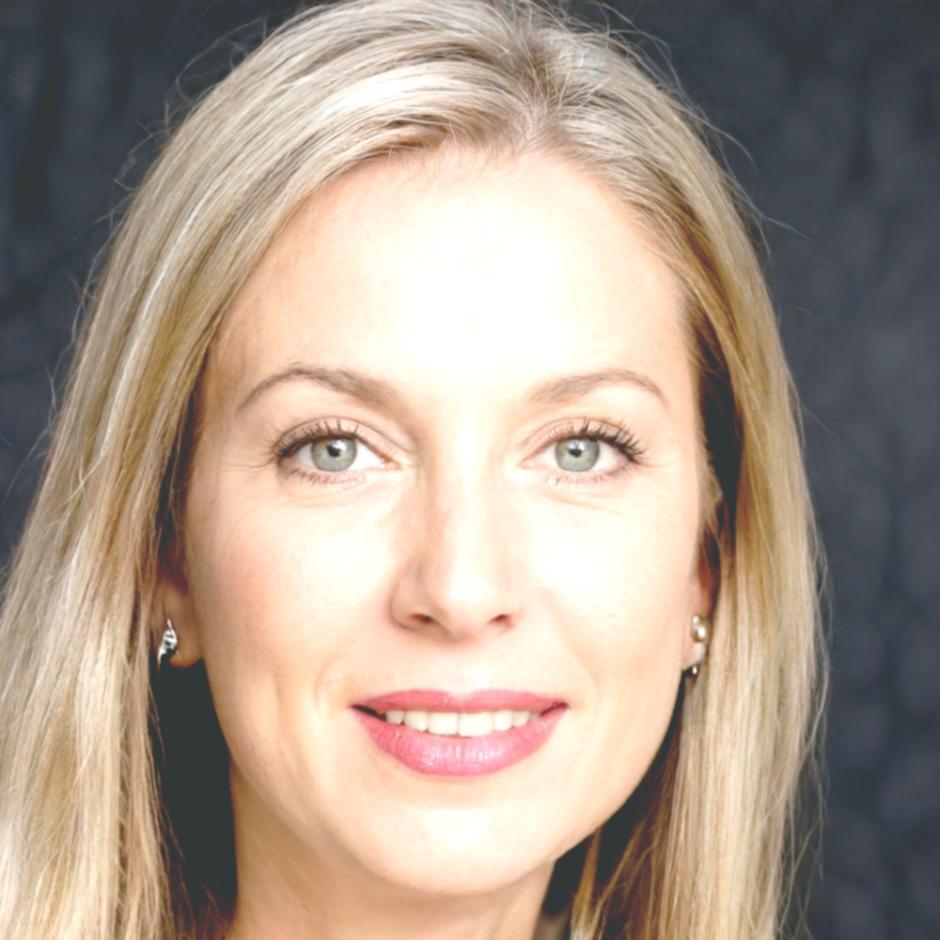 Ophelia Chen, Financial Technology Specialist and Data Analytics Instructor